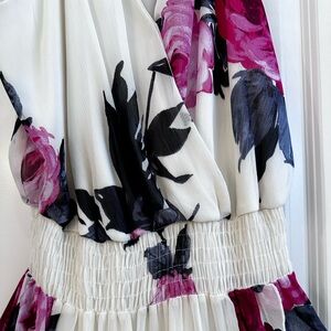 Chic Floral Maxi Dress in White and Purple